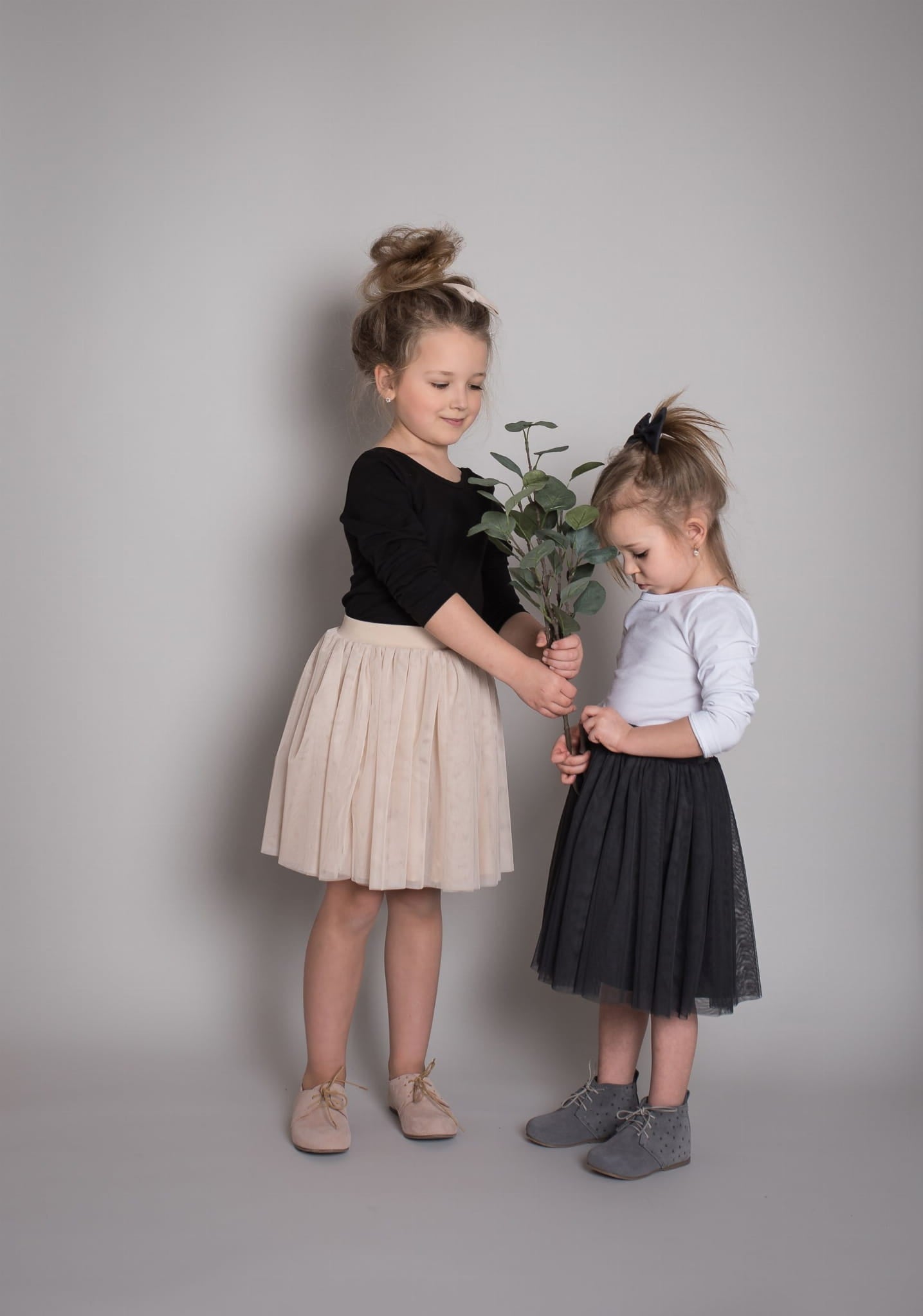 Skjørt i tyll, beige, str 80-146 og voksen