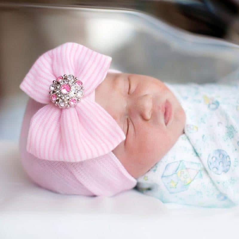 Nydelig newborn lue med sløyfe og pynt, stripete, 5 farger